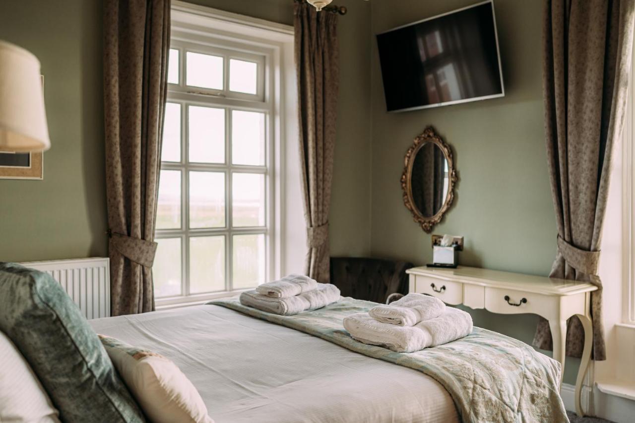 The Queens Hotel ليثام سانت أنيه المظهر الخارجي الصورة