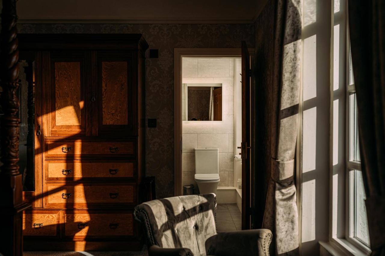 The Queens Hotel ليثام سانت أنيه المظهر الخارجي الصورة